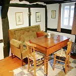 Traditionelles In Hessen Mit Garten Willingshausen